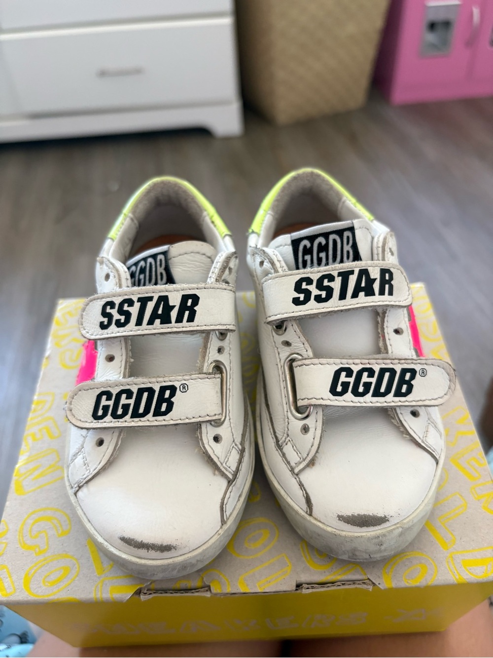 Golden goose white/emerald green/pink kids sneakers